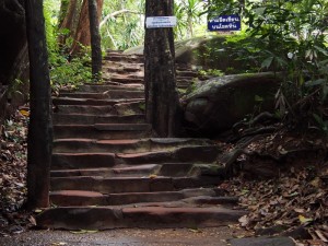 There are some signs pointing the way, but little else in the way of instruction as should be expected – this is primarily a temple, not a tourist site.