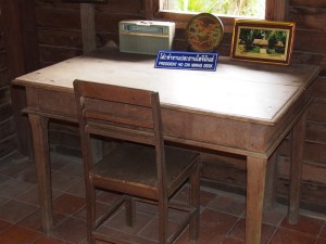 Ho Chi Minh desk