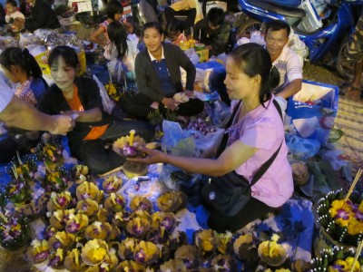 Tak Loy Krathong