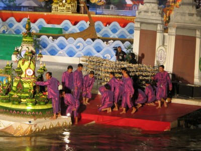 Tak Loy Krathong